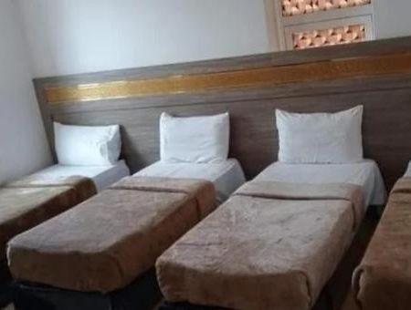 Al Haramine Apartment マディーナ エクステリア 写真